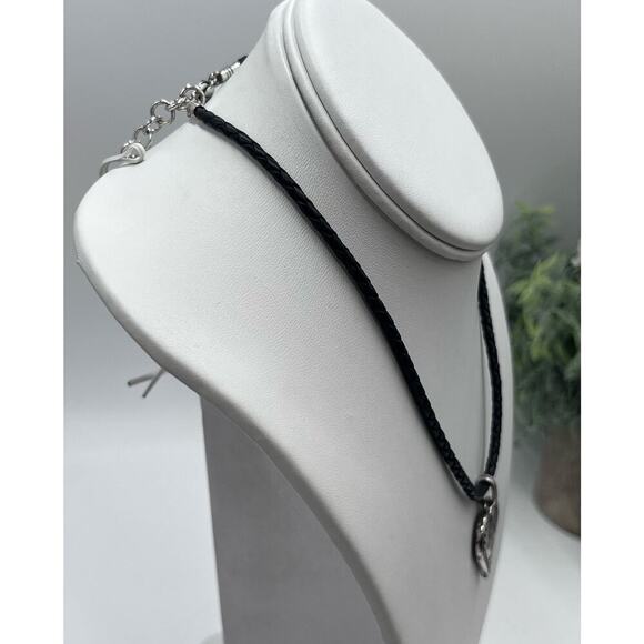 Brighton Womens Necklace Silver
Ophelia Heart Pendant Black
Leather‎ Braided - Picture 4 of 7
